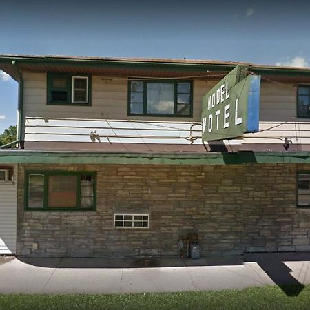 Model Motel Kankakee Esterno foto