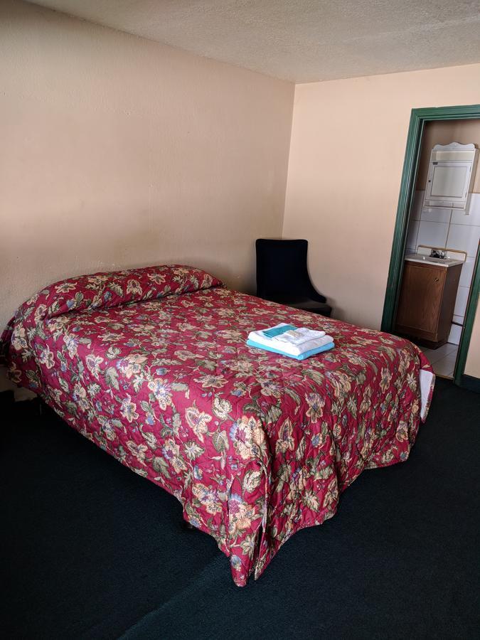 Model Motel Kankakee Esterno foto